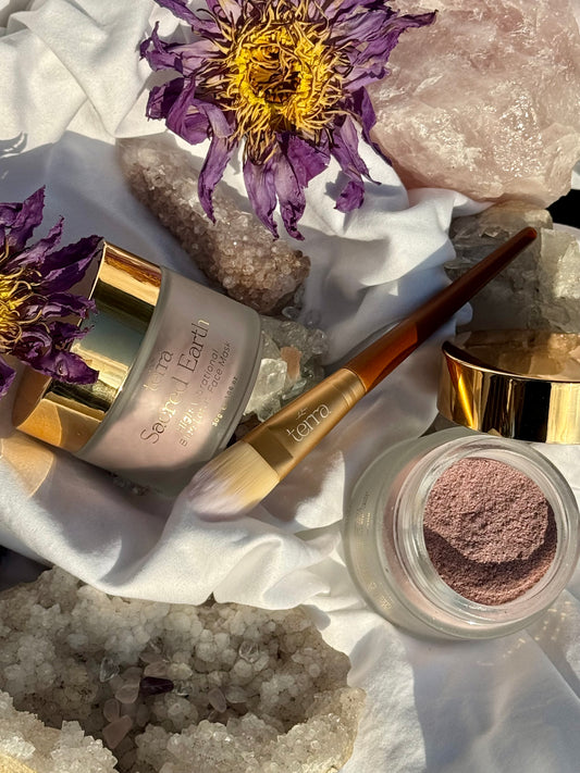 Sacred Mask + Brush Set